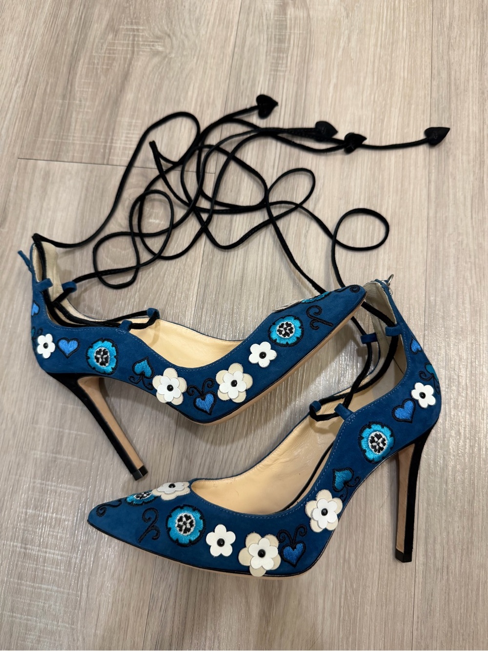 Isa Tapia Olivia Blue Embroidered Suede Lace-Up Pumps Size EU 36/ US 6